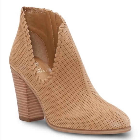 vince camuto fernlee